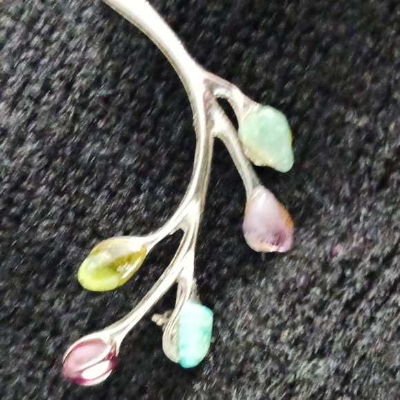 Brooch Silver With Different Color Stones - Picture 2 of 4